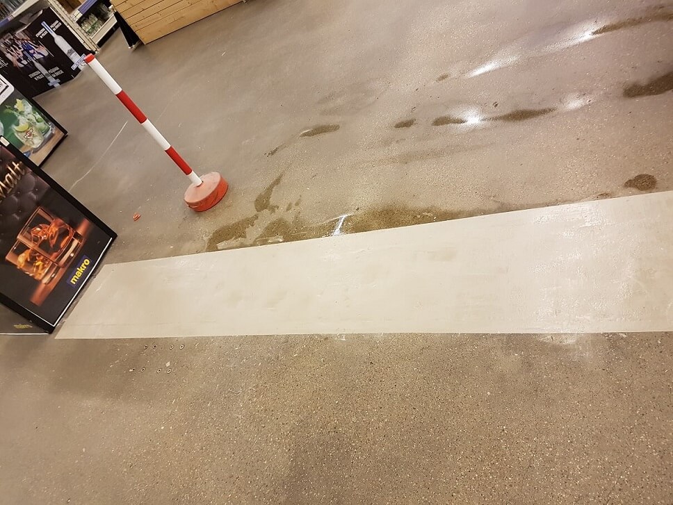 Repair of defects in the industrial floor